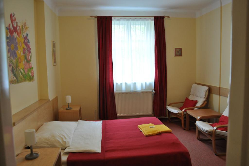 Lida Guest House Praga Camera foto